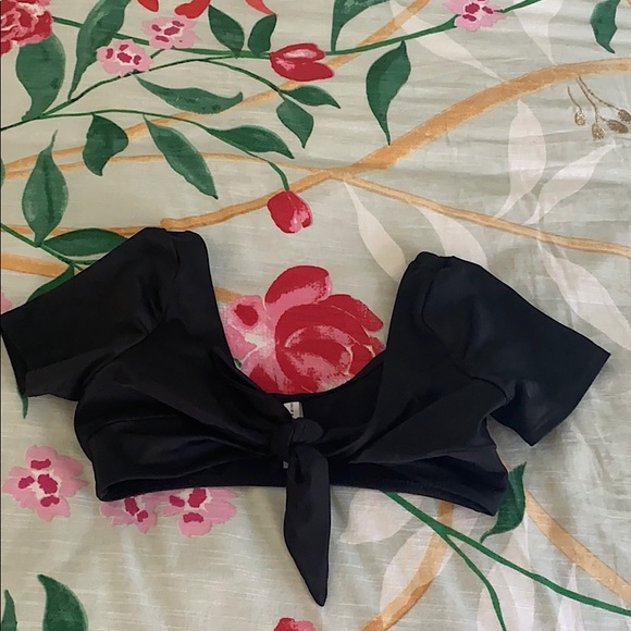 Solid and Striped Vanessa Top NWOT - Picture 2 of 4